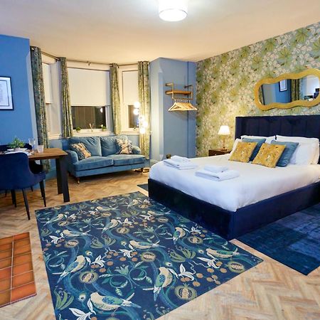 The Darwin Malvern Suite Great Malvern Bagian luar foto
