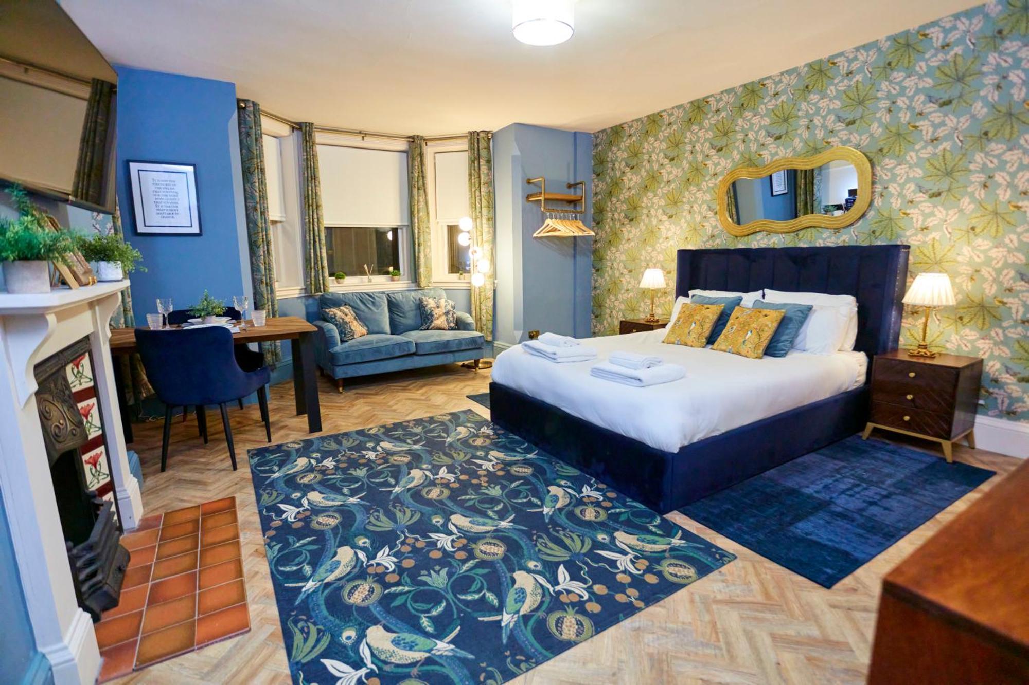 The Darwin Malvern Suite Great Malvern Bagian luar foto