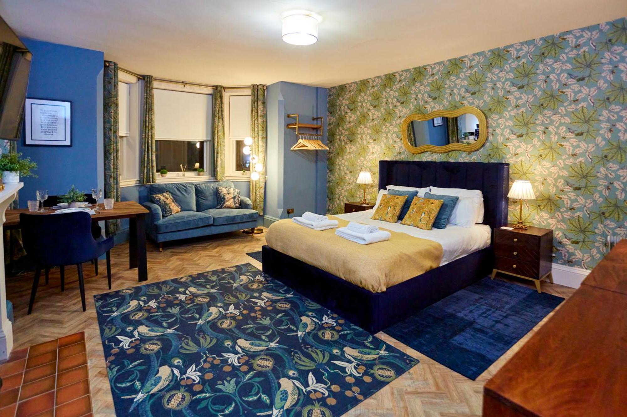 The Darwin Malvern Suite Great Malvern Bagian luar foto