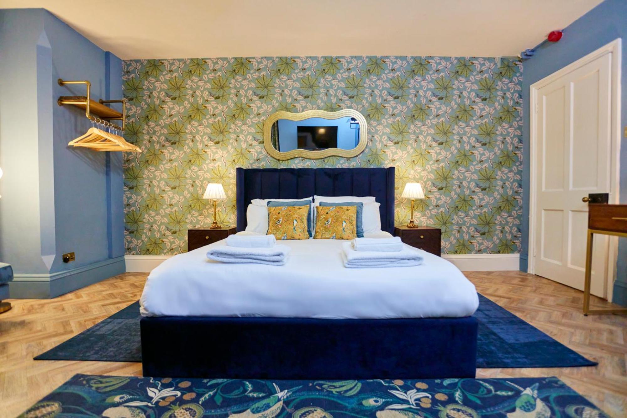 The Darwin Malvern Suite Great Malvern Bagian luar foto
