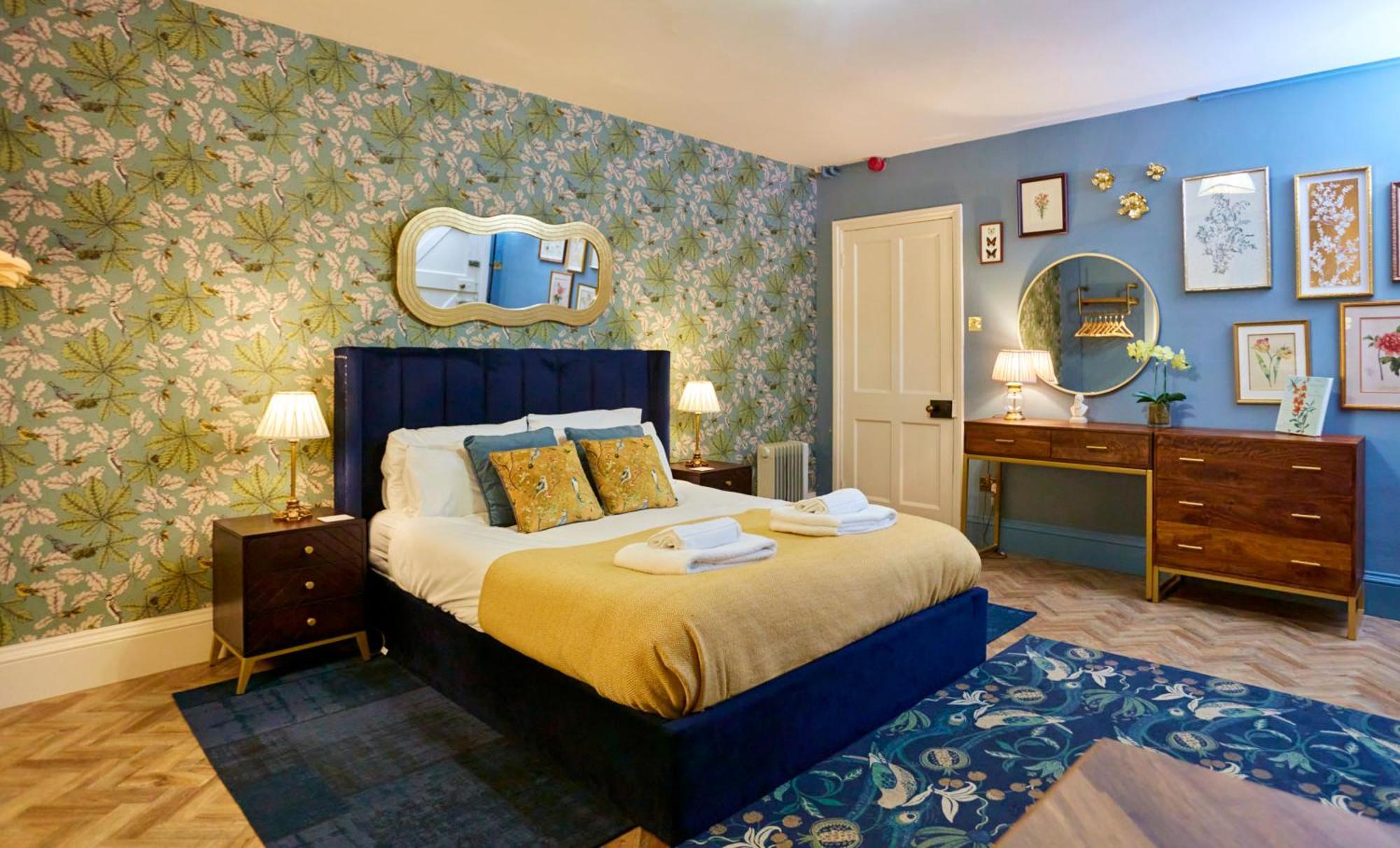 The Darwin Malvern Suite Great Malvern Bagian luar foto